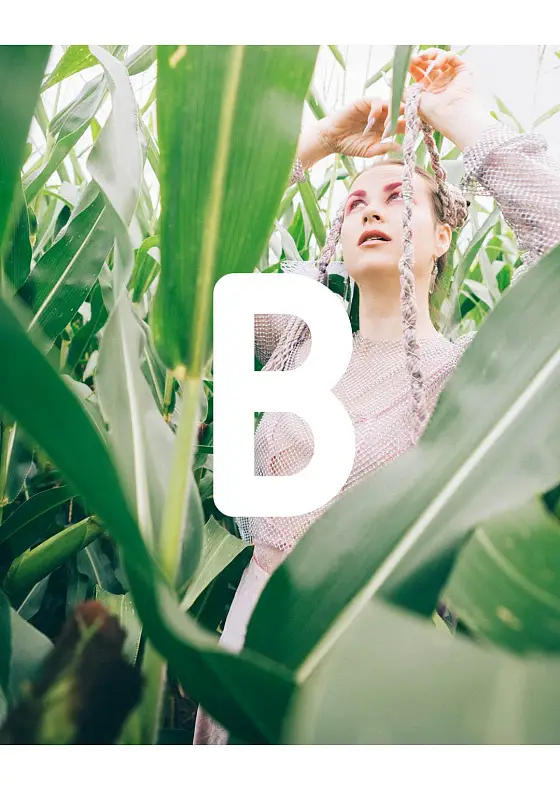 foto k akci: ◢ Pavlína Temcsáková: Třpytím přesčas